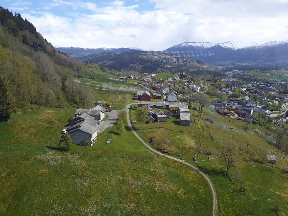 New And Exclusive Cottage In Voss With A Great View Skulestadmo Exteriör bild