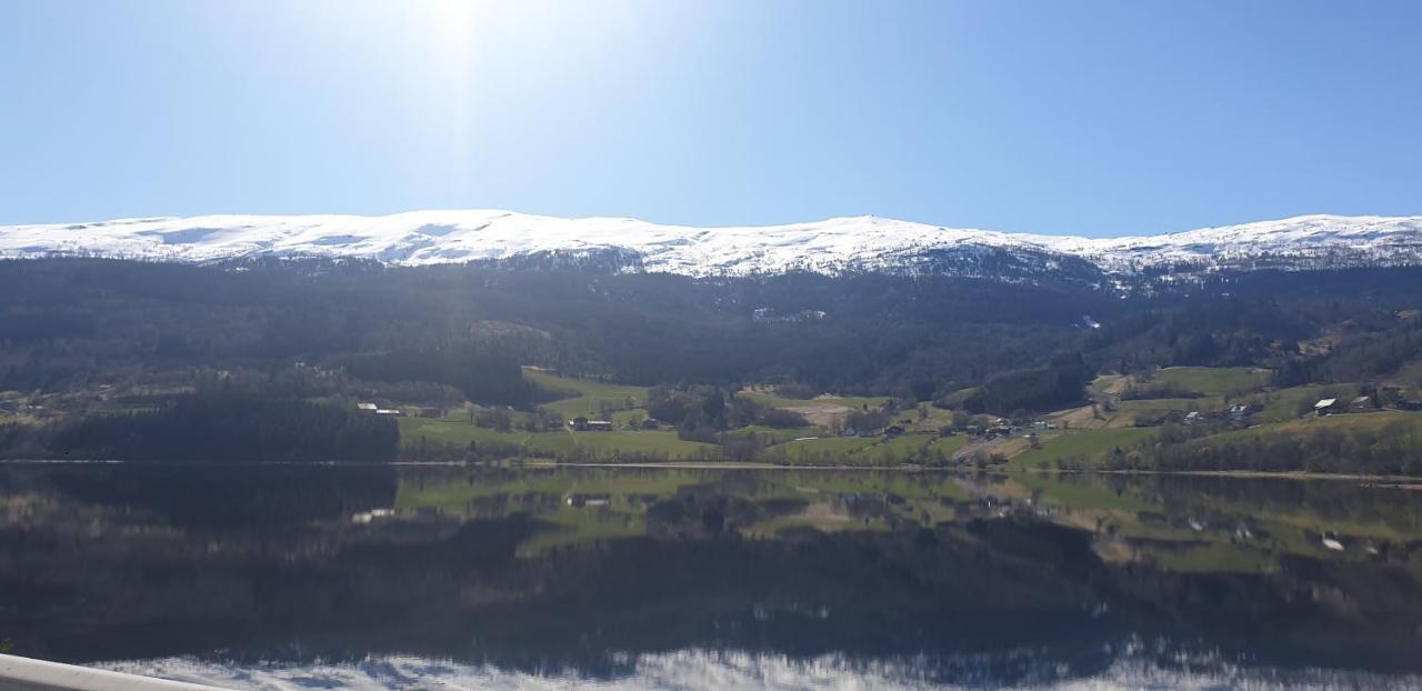 New And Exclusive Cottage In Voss With A Great View Skulestadmo Exteriör bild